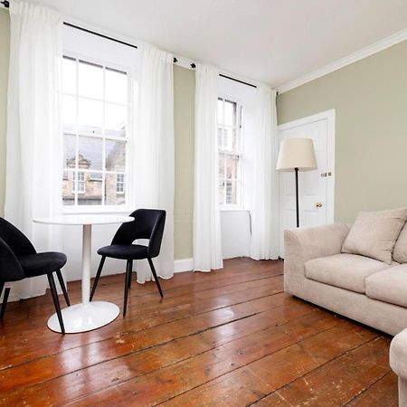 Royal Mile Apartments เอดินบะระ ภายนอก รูปภาพ
